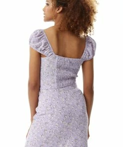 Liquorish Floral Button up front Top in Lilac 10 Liquorish Floral Button up front Top in Lilac -Liquorish Sales Store 09c4a0df641f44778146845efeb8cb0b scaled