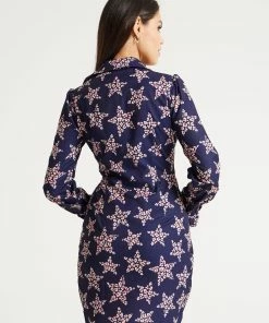Liquorish Leopard Star Print Mini Dress with Collar and Twisted Front Detail in Navy - Blue/Navy 11 Liquorish Leopard Star Print Mini Dress with Collar and Twisted Front Detail in Navy - Blue/Navy -Liquorish Sales Store 0be6a2c235bd45bca47250ee1f48072e scaled