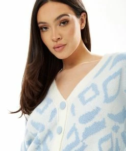 Liquorish Geometric Pattern Cardigan in Blue and White 12 Liquorish Geometric Pattern Cardigan in Blue and White -Liquorish Sales Store 10c2a3fb552f428ba97dd504f9331a42 scaled