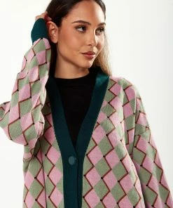 Liquorish Diamond Pattern Cardigan in Pink & Green -Liquorish Sales Store 1b0b2d71f3664e1882b7f2e89a2a8ca5