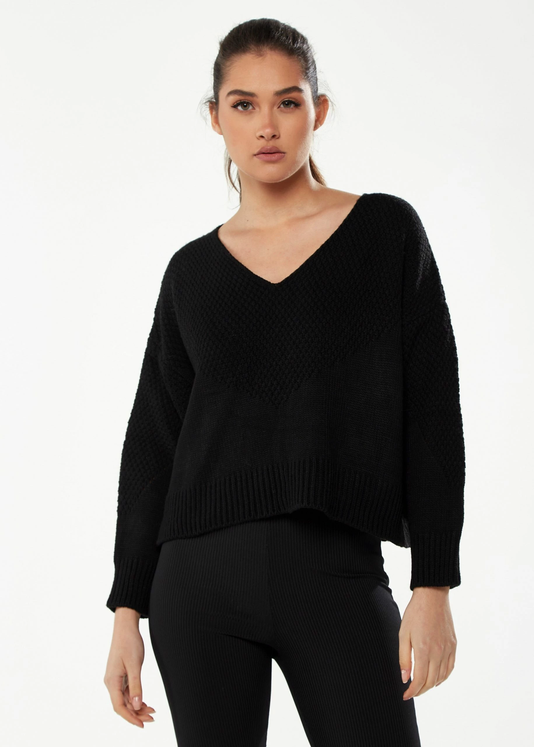 Liquorish V-Neck Jumper in Black 3 Liquorish V-Neck Jumper in Black