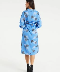 Liquorish Floral Print Shirt Dress in Light Blue -Liquorish Sales Store 1d2a7922dc3e41f6a539316d2ed352da scaled