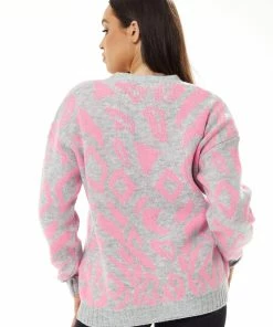 Liquorish Geometric Pattern Cardigan in Pink and Grey 11 Liquorish Geometric Pattern Cardigan in Pink and Grey -Liquorish Sales Store 22806ac5074f4b9a962cc0ec8d0ee62d scaled