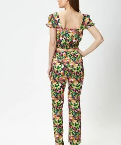 Liquorish Multicolour Floral Crop Top with Elasticated Waist 11 Liquorish Multicolour Floral Crop Top with Elasticated Waist -Liquorish Sales Store 23ed3bc2ee6344a4a4183b0682d3bc95 scaled