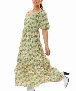 Liquorish Green Floral Maxi Dress with Cut out Back -Liquorish Sales Store 31f8bd864b0a4c50801d19477398d6c1 scaled