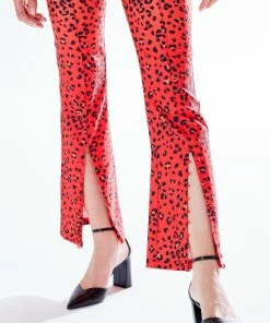 Liquorish Leopard Print Ombre Suit Trousers in Red, Orange and Black 12 Liquorish Leopard Print Ombre Suit Trousers in Red, Orange and Black -Liquorish Sales Store 365cd06a58164fc88936ebee6e4ce802 scaled