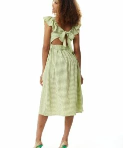 Liquorish Cut out back Midi Dress in Green Gingham -Liquorish Sales Store 3afda8cd815444b291d82c6d77fa629e scaled