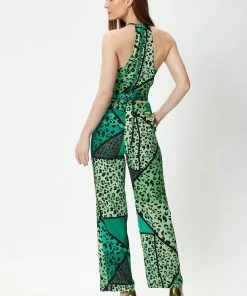 Liquorish Green Animal Print Jumpsuit -Liquorish Sales Store 3c1225bde39e48fa9cee6c1240106cca scaled