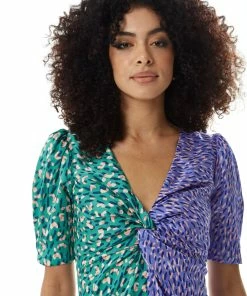 Liquorish Green and Purple Abstract Print Knot Front Midi Dress - Lilac -Liquorish Sales Store 3c546279a90b411b84ceea8e1b68f9c0 scaled