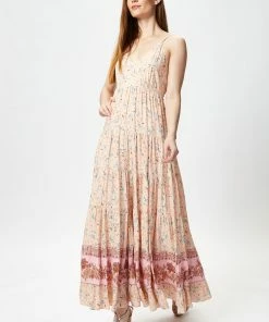 Liquorish Cami Maxi Dress in Nude Floral Print with Tie Back -Liquorish Sales Store 3cb82f12a4dd4b87ab9d403fdfdcfa29 scaled