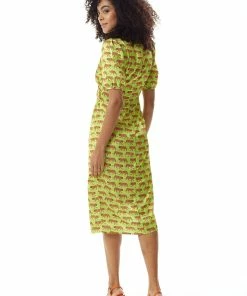 Liquorish Tiger Print Midi Dress with Cut Out Front in Pistachio - Yellow -Liquorish Sales Store 431cc00cd2044602a7bfc19e40870e5b scaled