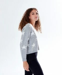 Liquorish Star Pattern V-Neck Button Down Cardigan in Grey & White 9 Liquorish Star Pattern V-Neck Button Down Cardigan in Grey & White -Liquorish Sales Store 455023cc697f4292b463f52c397d0a99 scaled