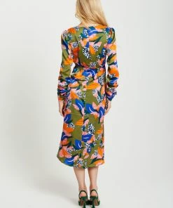 Liquorish Abstract Leaf Print Midi Ruched Dress in Olive - Multicolour -Liquorish Sales Store 468ff991e9bd4b7c9b3f75a212668c2e scaled