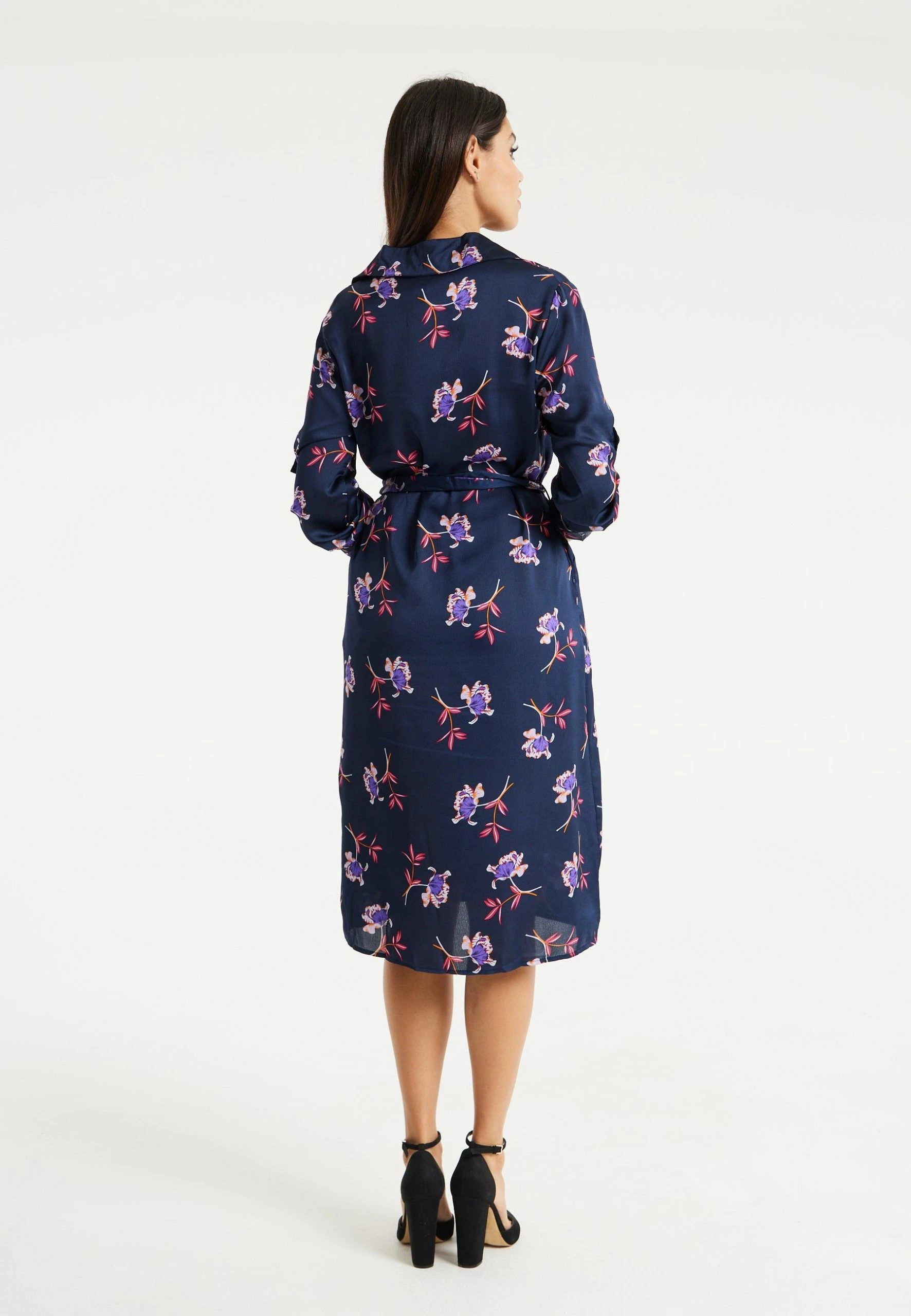 Liquorish Floral Print Shirt Dress in Navy 7 Liquorish Floral Print Shirt Dress in Navy - Image 5