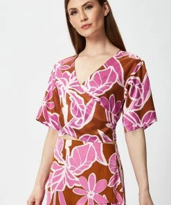 Liquorish Purple Floral Top with Short Sleeves - Multicolour