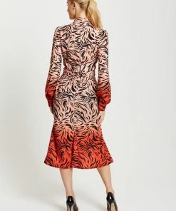 Liquorish Zebra Print Midi Dress with High neck and Draped Waist Detail in Orange and Nude 13 Liquorish Zebra Print Midi Dress with High neck and Draped Waist Detail in Orange and Nude -Liquorish Sales Store 5752c9af14004bc5a721c7a6120101db scaled