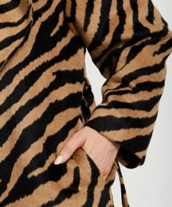 Liquorish Zebra Print Longline Coat in Brown and Black -Liquorish Sales Store 579a121555db4cc7b9e73909cb137ded scaled