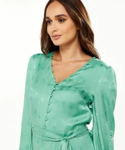 Liquorish 70s Style Jacquard Dress in Mint with Slit -Liquorish Sales Store 5a913001c5b54469bc03a77e8df7189e