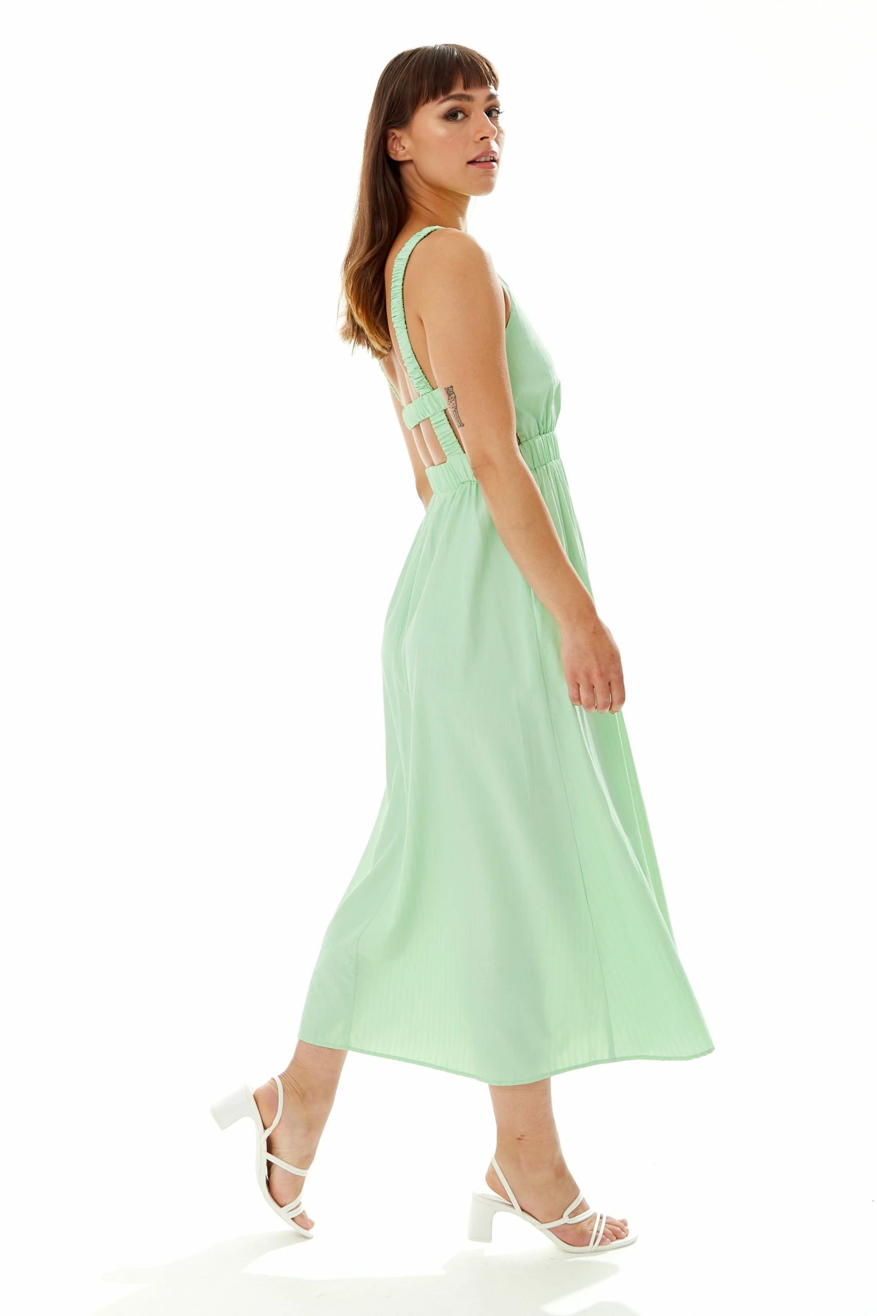Liquorish Green Midi Dress with Open Back and Elasticated Waist 5 Liquorish Green Midi Dress with Open Back and Elasticated Waist - Image 3