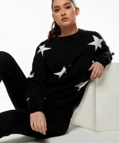 Liquorish Star Pattern Jumper in Black & White - Black/White -Liquorish Sales Store 638ba49470c145f0993fbd2d5ded0e50
