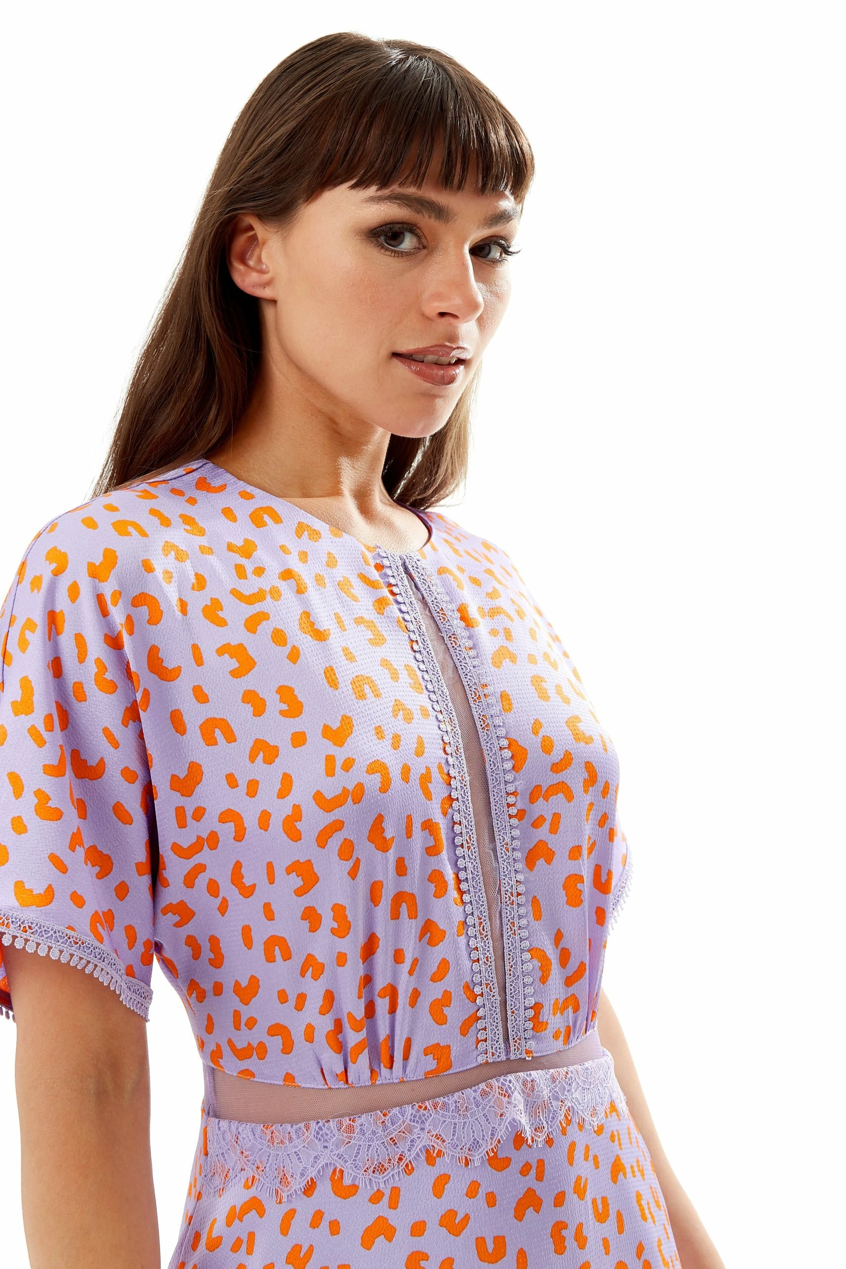 Liquorish Cheetah Print Midi Dress with Mesh Detailing in Lilac and Orange 6 Liquorish Cheetah Print Midi Dress with Mesh Detailing in Lilac and Orange - Image 4