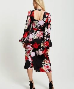 Liquorish Rose Print Midi Wrap Dress with Open Back Detail - Black 12 Liquorish Rose Print Midi Wrap Dress with Open Back Detail - Black -Liquorish Sales Store 6f2c4cc4f0d24605a6f8a89a74212949 scaled