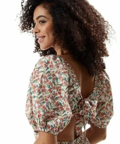 Liquorish Red Floral Maxi Dress with Cut out Back -Liquorish Sales Store 83a4eb8b5d29454d832e9604ed8e71a3 scaled