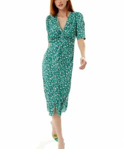 Liquorish Stroke Print Knot Front Dress in Green 9 Liquorish Stroke Print Knot Front Dress in Green -Liquorish Sales Store 879c596347d9487688902ffba3aa5dc2 scaled