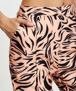 Liquorish Zebra Print Suit Trousers with Slit detail in Orange and Nude -Liquorish Sales Store 89bdb7fbee9e442cafd04178333339eb scaled