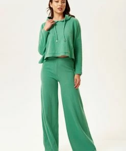 Liquorish wide-leg tracksuit pant in green