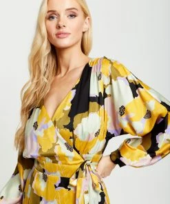Liquorish Earth Tone Floral Print Midi Wrap Dress - Yellow 10 Liquorish Earth Tone Floral Print Midi Wrap Dress - Yellow -Liquorish Sales Store a1fb751ed32448b6b97fdfbc680683e8 scaled