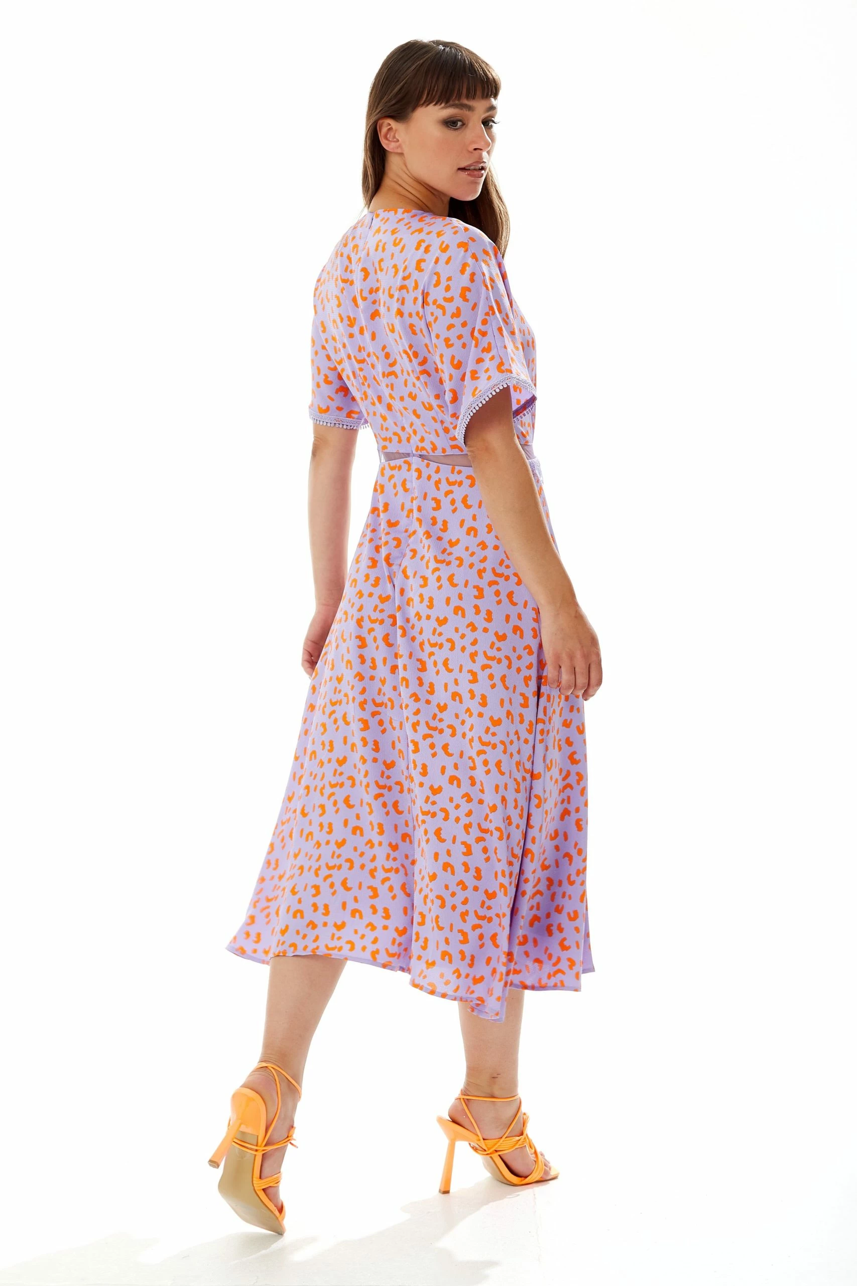 Liquorish Cheetah Print Midi Dress with Mesh Detailing in Lilac and Orange 5 Liquorish Cheetah Print Midi Dress with Mesh Detailing in Lilac and Orange - Image 3