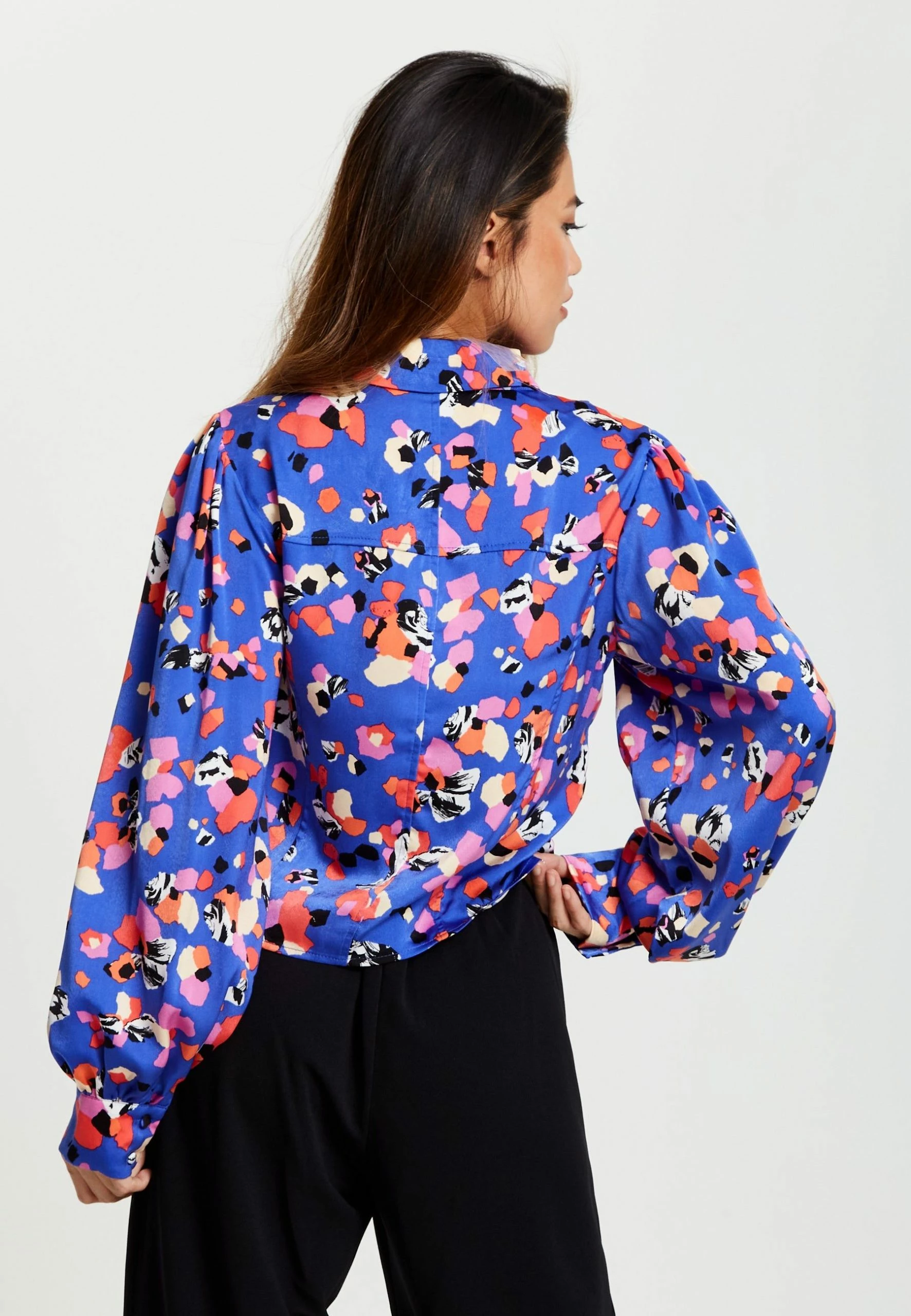Liquorish Multicolour Abstract Dot Print Shirt - Blue 6 Liquorish Multicolour Abstract Dot Print Shirt - Blue - Image 4
