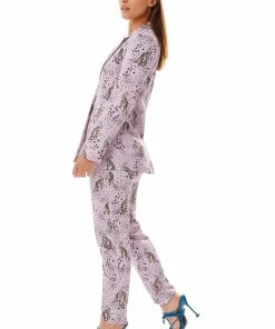 Liquorish Animal Print Blazer in Lilac -Liquorish Sales Store abc651777a4c4d4ab335fd69a1cf4013 scaled