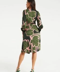 Liquorish Geometric Floral Print Midi Wrap Dress in Dark Green -Liquorish Sales Store af3d21ca16b74e479566a90efa91bfdf scaled