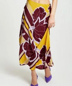 Liquorish Geometric Floral Print Midi Skirt in Mustard and Burgundy - Multicolour