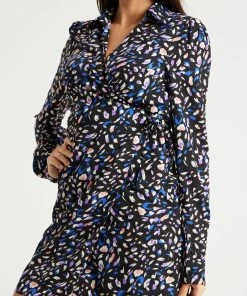 Liquorish Painterly Print Mini Wrap Dress in Black & Multi Colour -Liquorish Sales Store b522d6a67e794643aafad5c7dda71e18 scaled