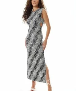 Liquorish Black and White Floral Jersey Maxi Dress with Cut out details - Black/White