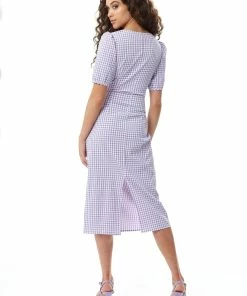 Liquorish Gingham Cut out front Midi Dress in Lilac and White -Liquorish Sales Store ba7bfa93bf334bac819bf232520bf681 scaled