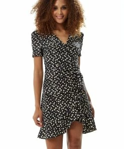 Liquorish Floral Mini Wrap Dress in Black -Liquorish Sales Store c45aa633298145e88a0d046e10dc85c9 scaled