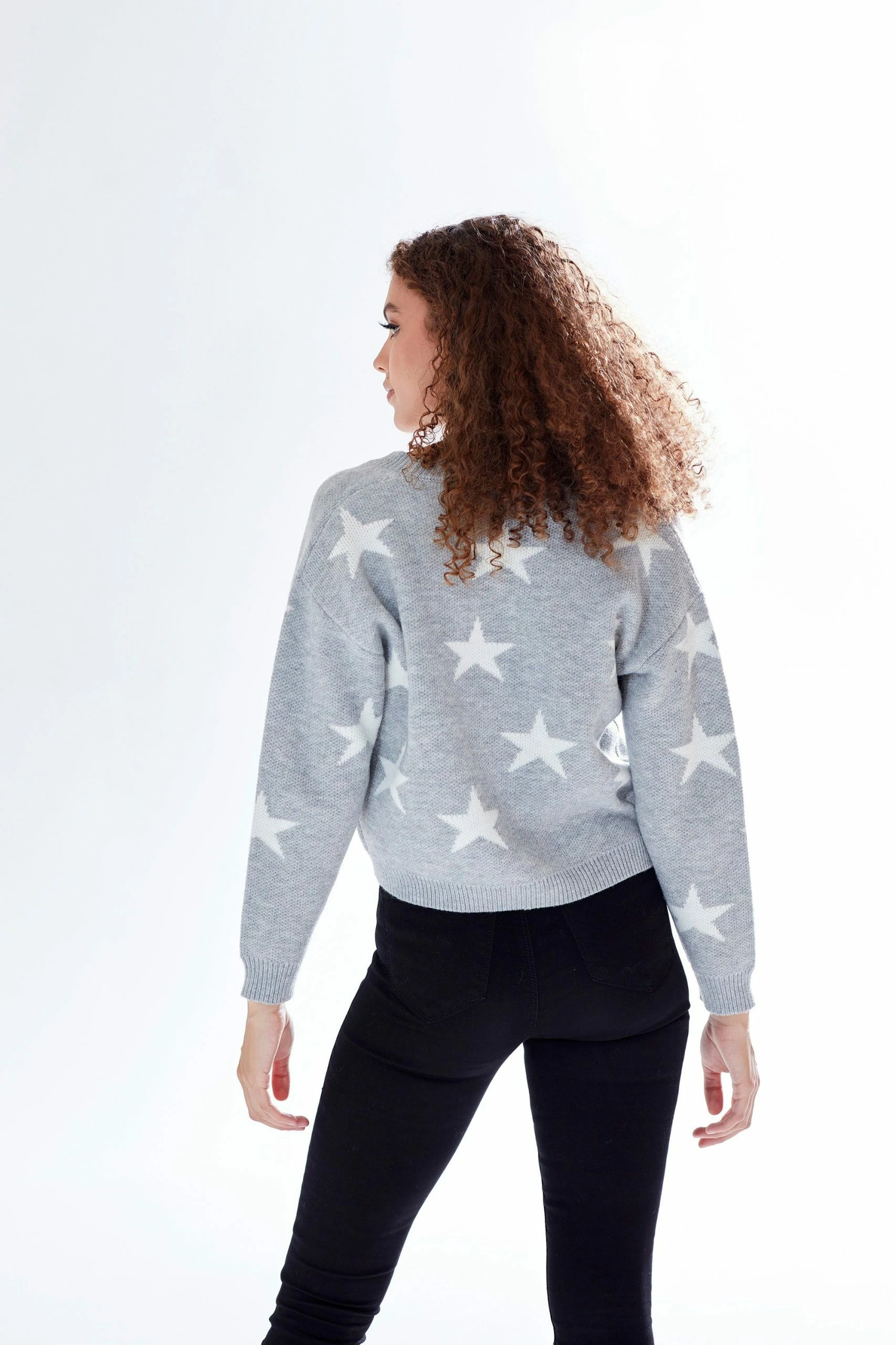 Liquorish Star Pattern V-Neck Button Down Cardigan in Grey & White 6 Liquorish Star Pattern V-Neck Button Down Cardigan in Grey & White - Image 4