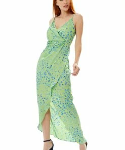 Liquorish animal print maxi wrap dress in mint and blue - Green -Liquorish Sales Store c95b85eb23a74ca0acc84fc3c07bd3fa scaled