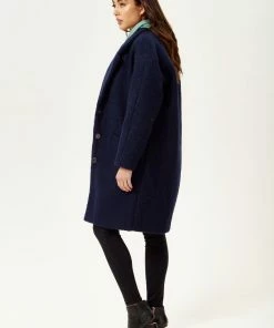 Liquorish Bouclè Coat in Navy -Liquorish Sales Store ca147f36d51a4ec7b08390493d5341ed