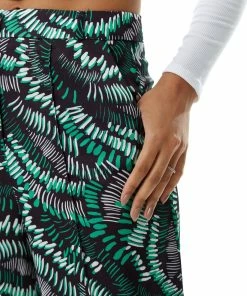 Liquorish Abstract Print Wide Leg Trousers in Green 9 Liquorish Abstract Print Wide Leg Trousers in Green -Liquorish Sales Store ca9c2a0fdca34ed6be8580870641a0bf scaled