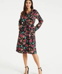 Liquorish Floral Print Shirt Dress in Multicolour & Black 9 Liquorish Floral Print Shirt Dress in Multicolour & Black -Liquorish Sales Store d688fe440ff54537a9e62986c9b6fe60 scaled
