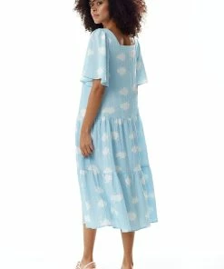 Liquorish Cloud Print Midi Smock Dress in Blue -Liquorish Sales Store d793f43fd5b344438b1cd7830cefcbe2 scaled