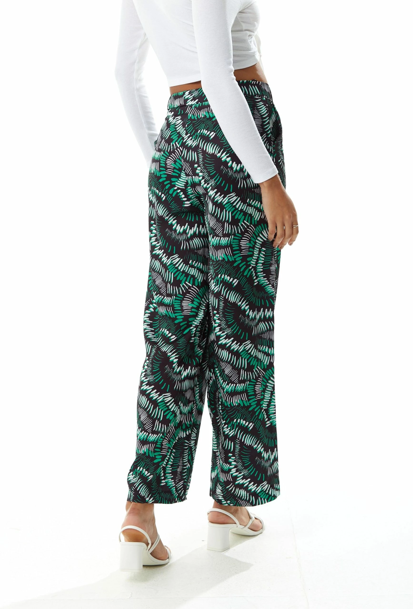 Liquorish Abstract Print Wide Leg Trousers in Green 5 Liquorish Abstract Print Wide Leg Trousers in Green - Image 3