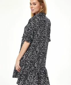 Liquorish Black and White Animal Print Mini Shirt Dress - Black/White -Liquorish Sales Store df41a8067626432da020af8f0c3c2874 1 scaled