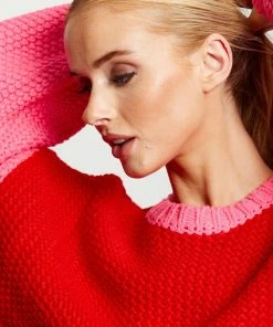 Liquorish Contrast Sleeve Jumper in Pink and Red -Liquorish Sales Store e1666b6e55174eafbd10b81447c7e338 scaled