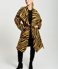 Liquorish Zebra Print Longline Coat in Mustard and Black -Liquorish Sales Store e6d7fcacd7424071abc191f8da13fcfa scaled